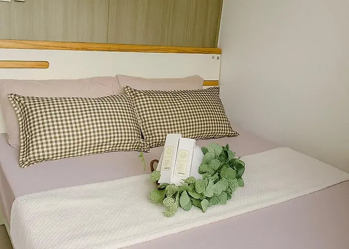 Staycation Near Moa Pasay At Shore Residences - Elizcape *